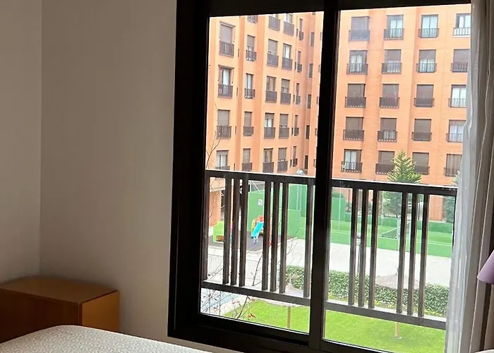 Apartamento turístico plenilunio suite, airport, wanda, ifema